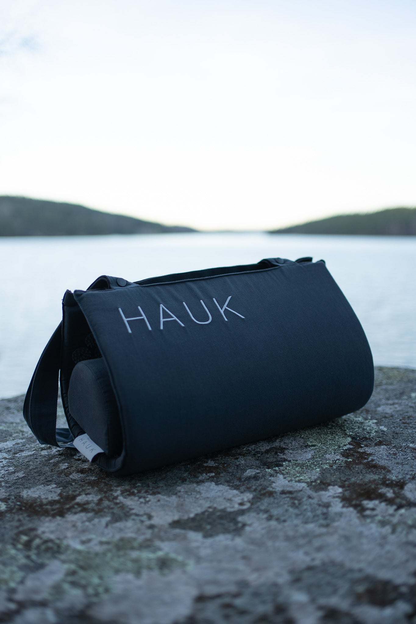 Akupressurmatte mit Nackenkissen inkl. Anleitung (PDF)